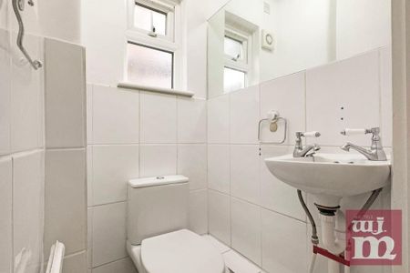 5 bedroom terraced house to rent - Photo 3