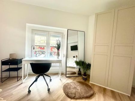 Calle de Lope de Rueda, Madrid, Community of Madrid 28009 - Foto 3