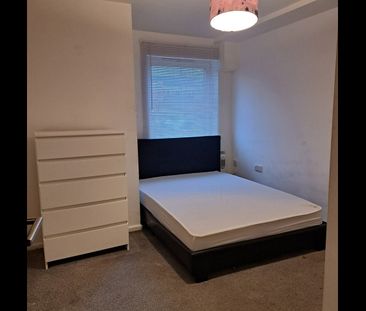 1 Bed Flat, Station Apartments, LS15 - Photo 2