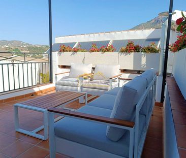 Lovely 3 Bedrooms Village House in Frigiliana for Long Term Rental - Photo 2