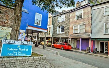 High Street, Totnes - Photo 1