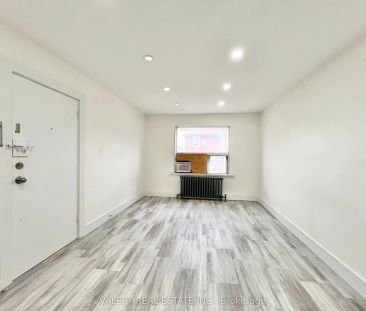 15 Stavebank Road S #4 - Photo 2