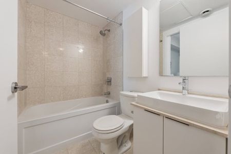 For Lease - 14 York Street Unit# 1912, Toronto, Ontario - Photo 2