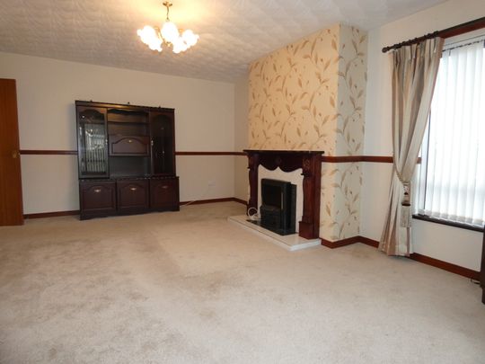 5 Castlehill Close, Ballymoney, BT53 6RP - Photo 1