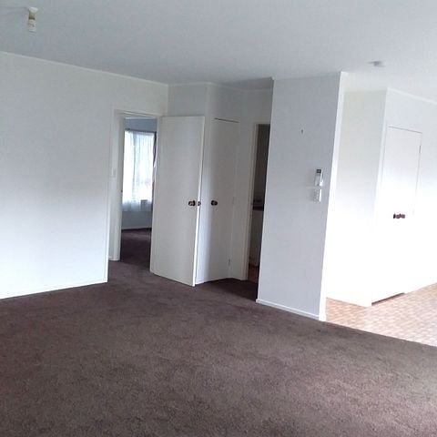 Sunny 2BR Unit in Penrose! - Photo 1