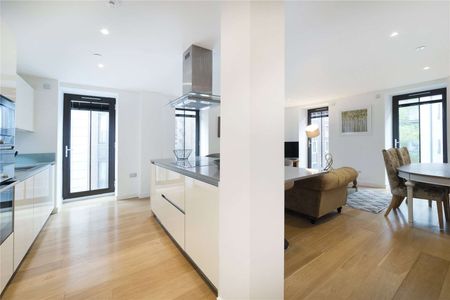 Beautiful, modern 3 bedroom apartment. With 2 bathrooms and an impressive open-plan kitchen/reception, this is a well proportioned and bright apartment which is furnished to a high standard - Photo 3