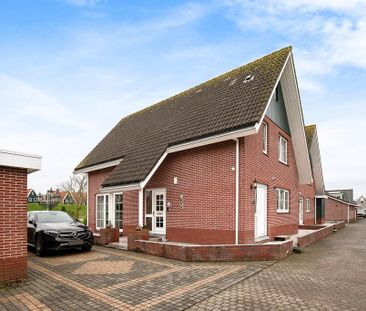 Kathammerzeedijk 14, Volendam-Katham + Planetenbuurt, 1131CW - Photo 1