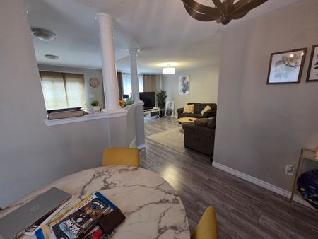 For Lease - 1156 Riddell Crescent, Milton, Ontario - Photo 2