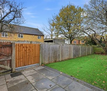 2 bedroom semi-detached house to rent - Photo 6