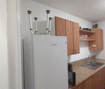 2 bedroom private hall to rent - Photo 6
