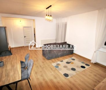 Apartament 2 camere,55mp,1 terasă 50 mp.1 parcare privată - Photo 1