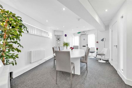 Gladstone Road, Farnborough, Kent, BR6 7EA - Photo 3