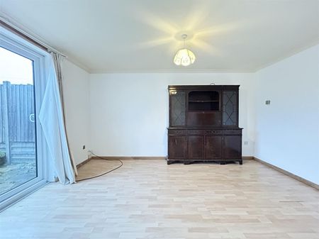 3 Bedroom House To Let - Photo 5