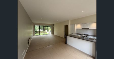 3 BEDROOM TOWNHOUSE IN PRIME LOCATION – CLOSE TO MONASH MEDICAL CENTRE & MONASH UNIVERSITY - Photo 2
