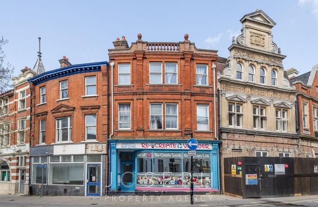 2 bedroom flat to rent - Photo 1