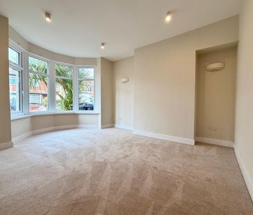 3 bedroom end of terrace house to rent - Photo 2