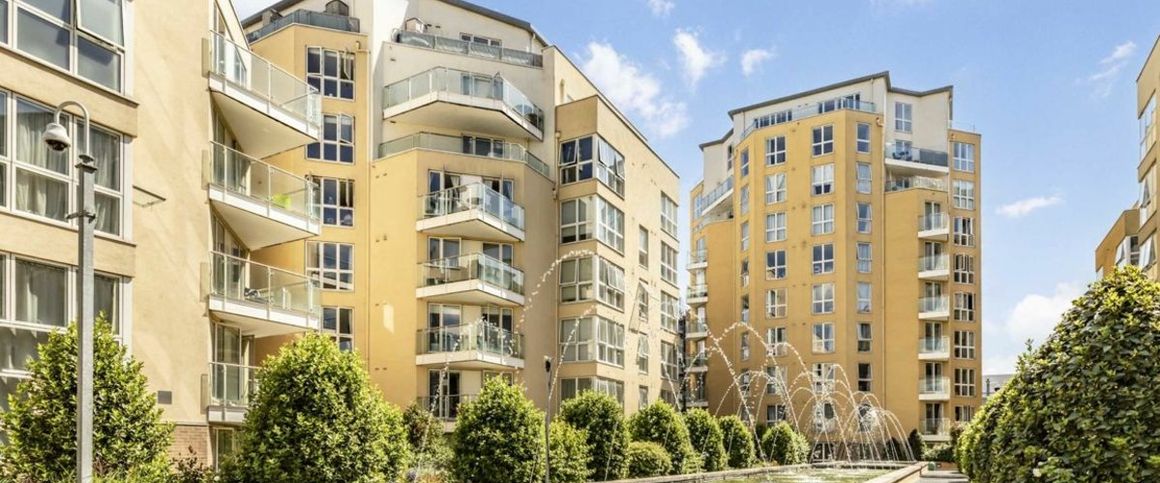 Water Gardens Square, SE16, London - Photo 1