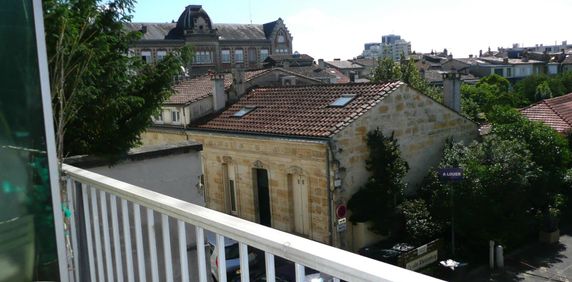 Location Appartement 1 pièce 18m² BORDEAUX 33000 - Photo 2