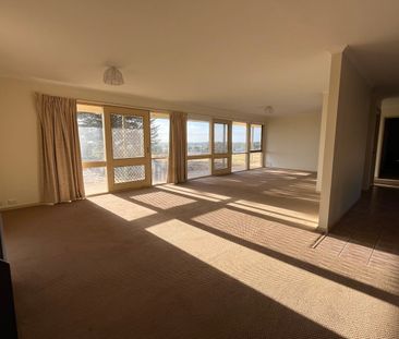 Portarlington Family Living with a View - Photo 3