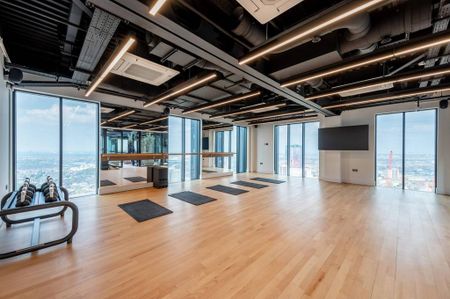 3 bedroom flat to rent - Photo 3