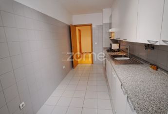 Apartamento T3 em Lisboa