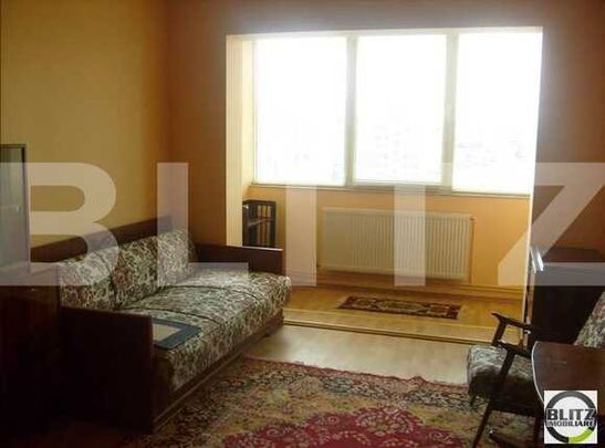Apartament 3 camere, superfinisat, 300 euro! - Photo 1