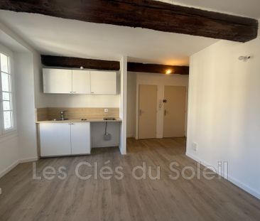 Location Appartement 1 pièce 29m² LA VALETTE DU VAR 83160 - Photo 6