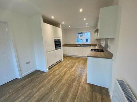 King Street, Glebe Farm, Milton Keyne... - Photo 2