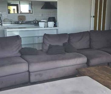 One Room in Boarding House - Photo 5