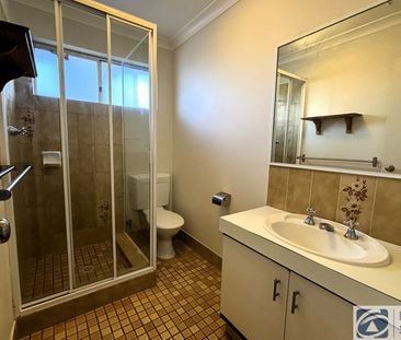 Charming Townhouse for Rent in Prime Location! HOME OPEN WEDNESDAY ... - Photo 6