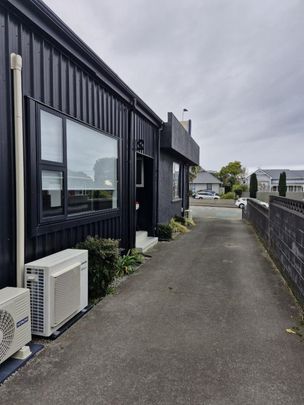 2/360 Devon Street East, Strandon, New Plymouth - Photo 1