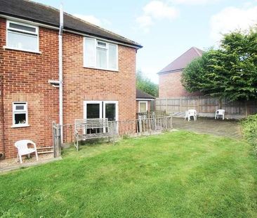 London Road, Earley, Reading, RG6 - Photo 2