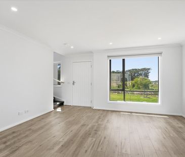 HOME FOR RENT IN BACCHUS MARSH - Photo 4