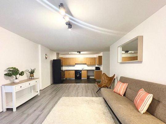 2 bedroom apartment to rent - Photo 1