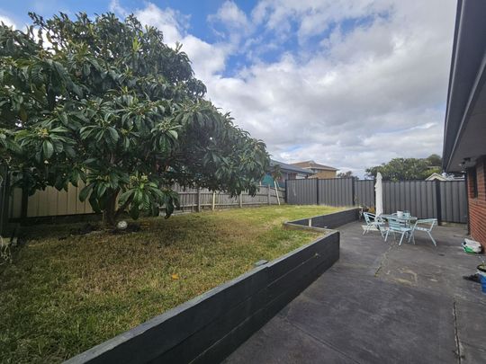 14 Manuka Place, MEADOW HEIGHTS - Photo 1