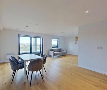 3 bedroom flat to rent - Photo 1