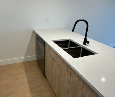 205-45 Haliburton Street - Photo 1