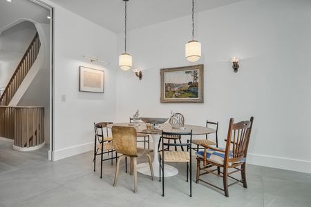 For Lease - 34 Beaconsfield Avenue, Toronto, Ontario - Photo 3