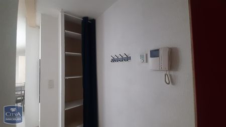 Location Appartement 1 pièce 20m² BOURG EN BRESSE 01000 - Photo 5