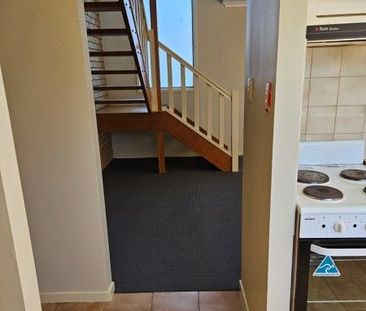 Spacious & Secure 2-Bedroom Townhouse in Prime Algester Location - Photo 5