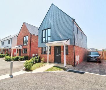 3 bedroom detached house to rent - Photo 2