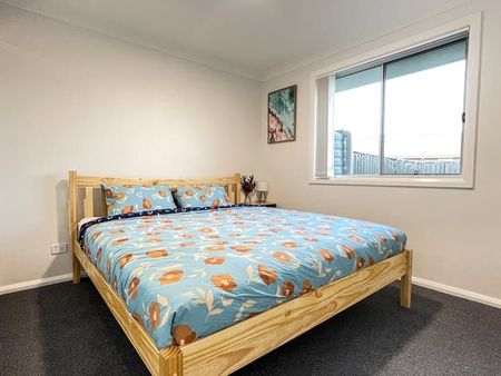 FULLY FURNISHED GRANNY FLAT - Photo 5