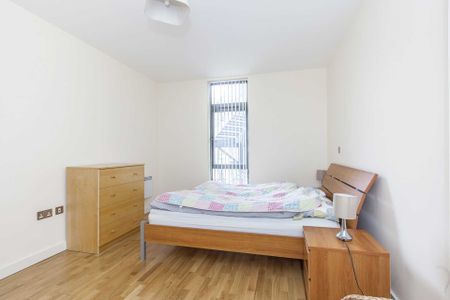 Price £1,800 pcm - Available Now - Furnished - Photo 4