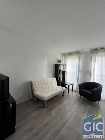 Location Appartement 1 pièce 30m² - Photo 4