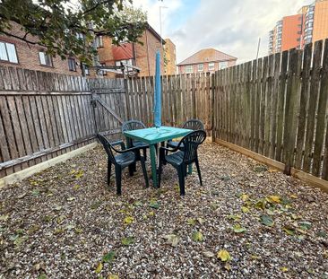 Skinner Street, Poole - Photo 1