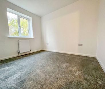 3 bedroom terraced house to rent - Photo 6