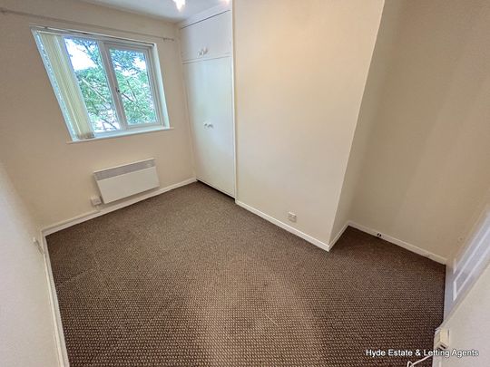 Villiers Court, North Circle, Whitefield, Manchester, M45 7AX - Photo 1