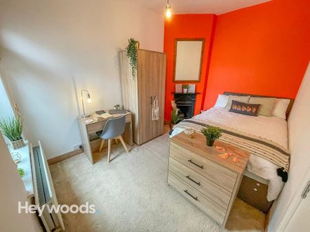 1 bedroom house of multiple occupation to rent - Photo 4