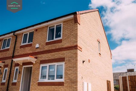 3 bedroom terraced house to rent - Photo 2