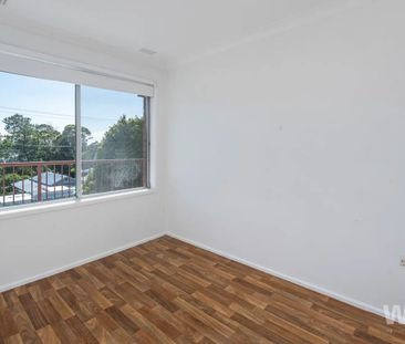 PLEASE DO NOT ATTEND THE PROPERTY- NO VIRTUAL TOUR AT THIS TIME - Photo 6